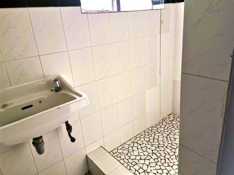 To Let 1 Bedroom Property for Rent in Paarl North Western Cape